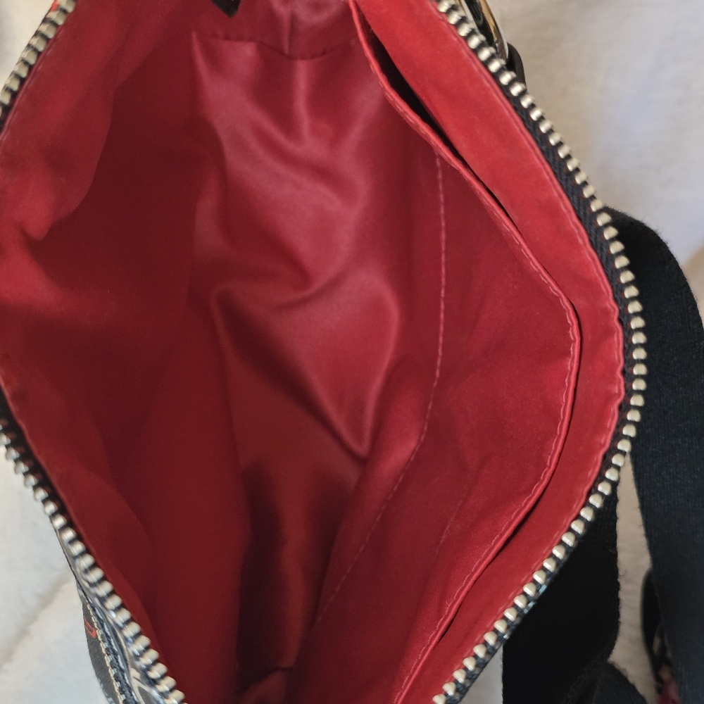 Coach Poppy limited edition Luxe metallic graffiti glam hearts crossbody bag - Picture 2 of 14